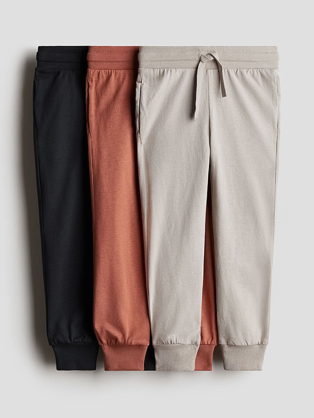 

H&M Boys 3-Pack Mid Rise Joggers, Brown