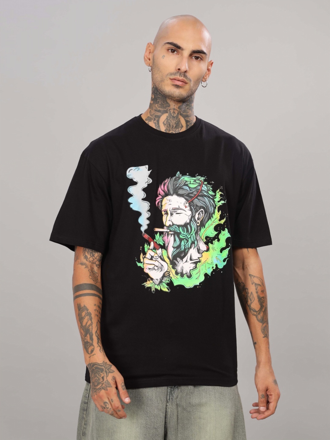 

TOMHIDDLE Men Graphic Printed T-shirt, Black
