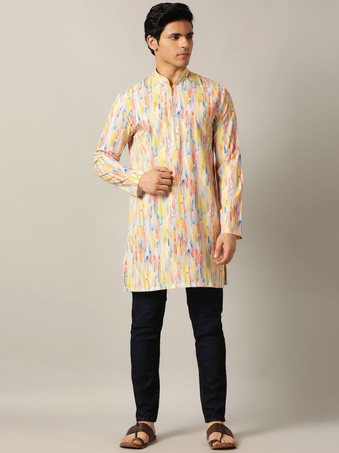 

THE KURTA COMPANY Mandarin Collar Abstract Printed Straight Kurta, Yellow