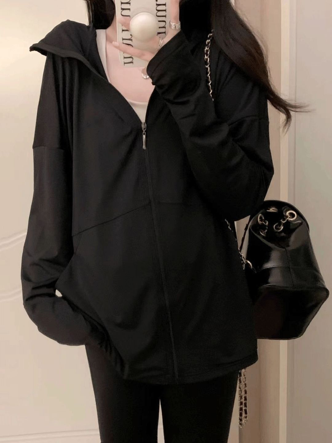 

HERE&NOW Women Hooded Long Sleeves Sweatshirt, Black
