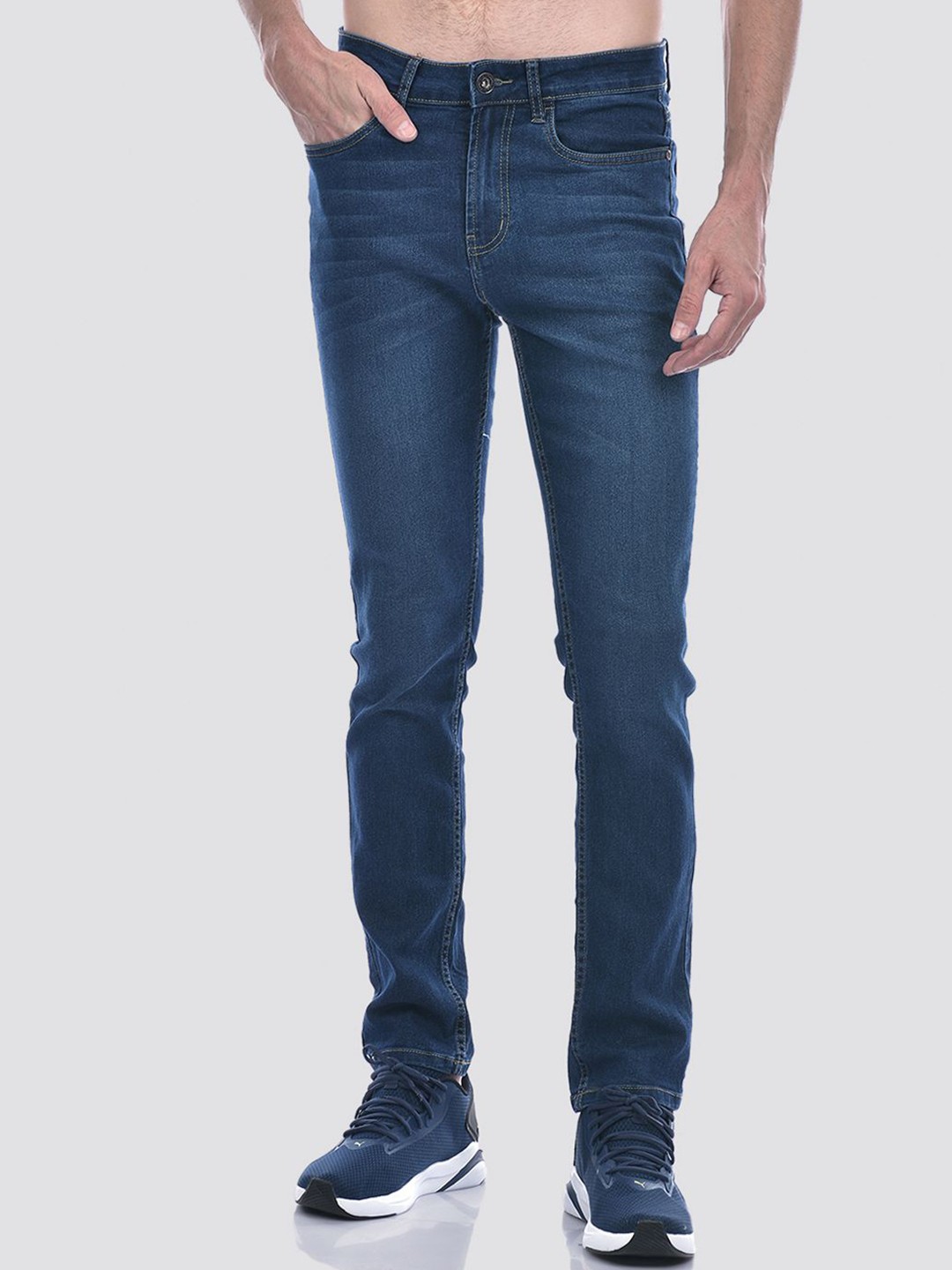 

INKD Men Mid-Rise Light Fade Stretchable Jeans, Blue