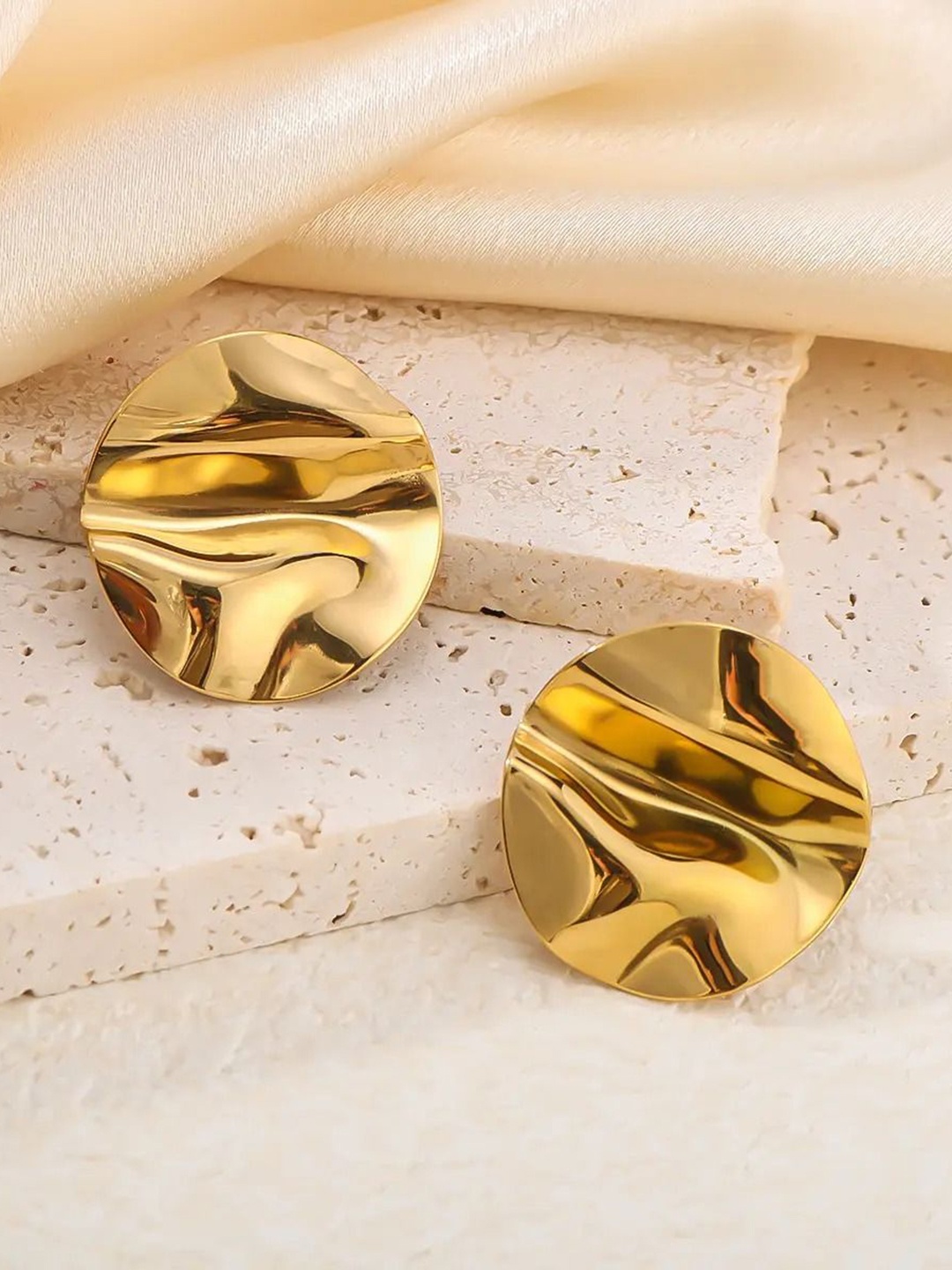 

DIVASTRI Gold-Plated Stainless Steel Anti Tarnish Contemporary Shaped Studs