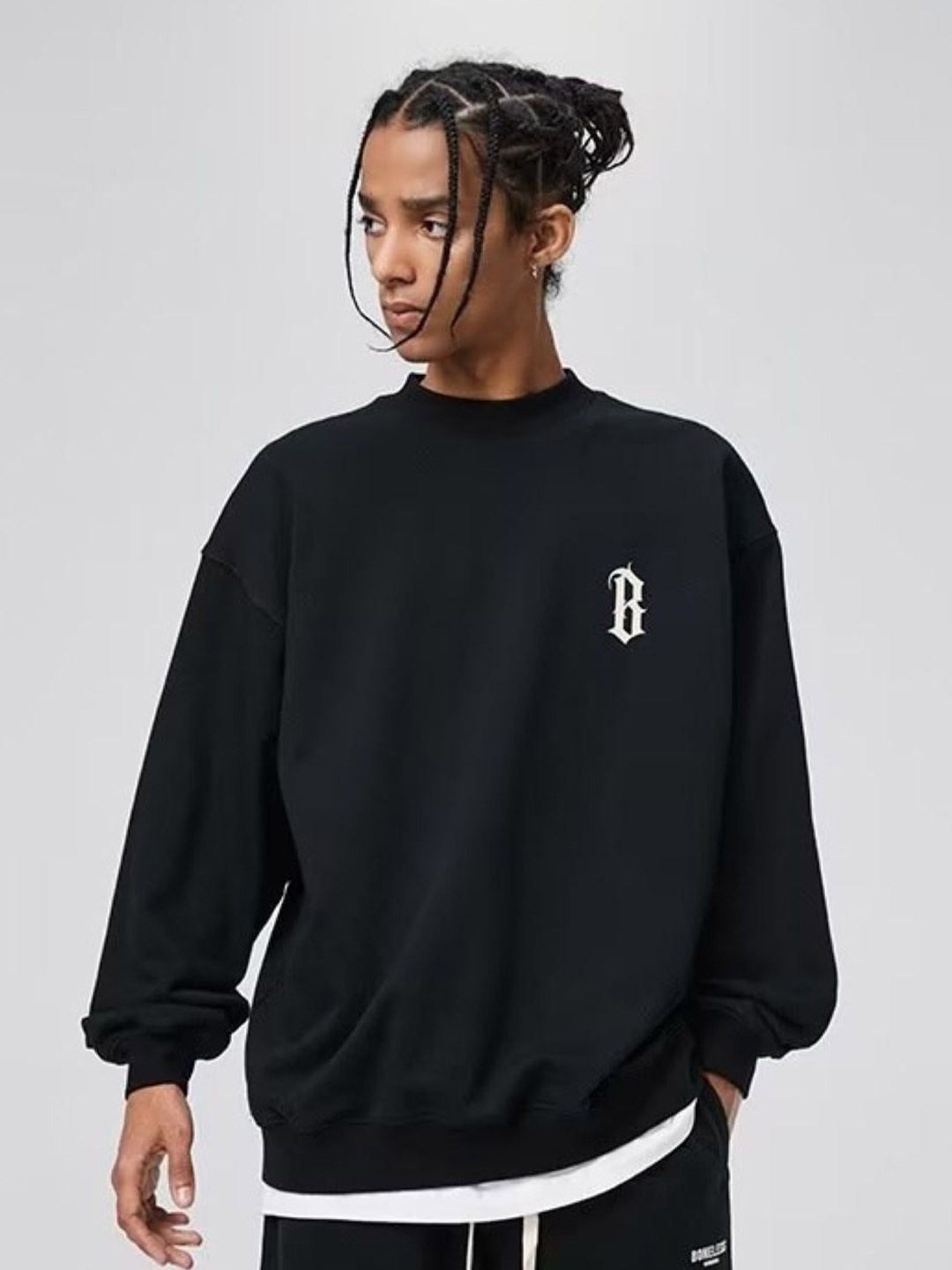 

KPOP Women Printed Pullover Sweatshirt, Black