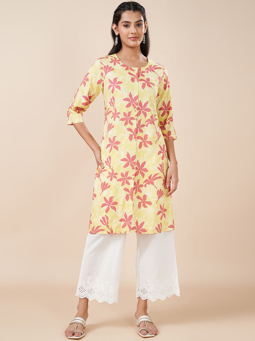 

RANGMANCH BY PANTALOONS Floral Printed Straight Kurta, Yellow