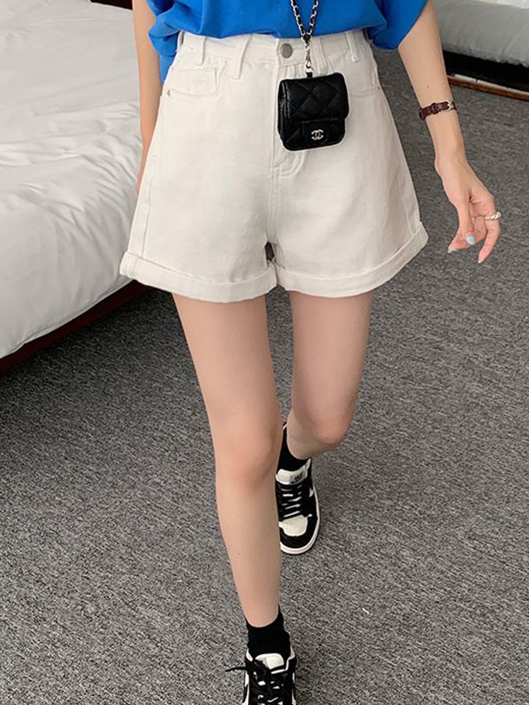 

StyleCast Women Slim Fit Hot Pants Shorts, White