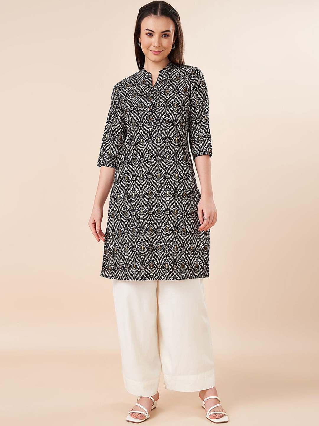 

RANGMANCH BY PANTALOONS Ethnic Motifs Printed Cotton Straight Kurta, Black