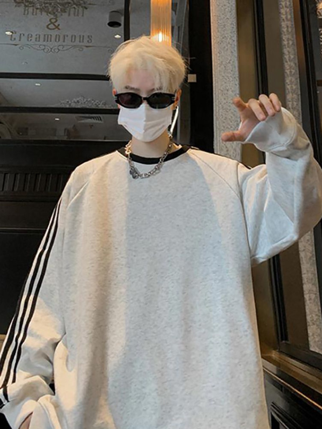

StyleCast x Revolte Men Striped Round Neck Oversized T-shirt, Grey