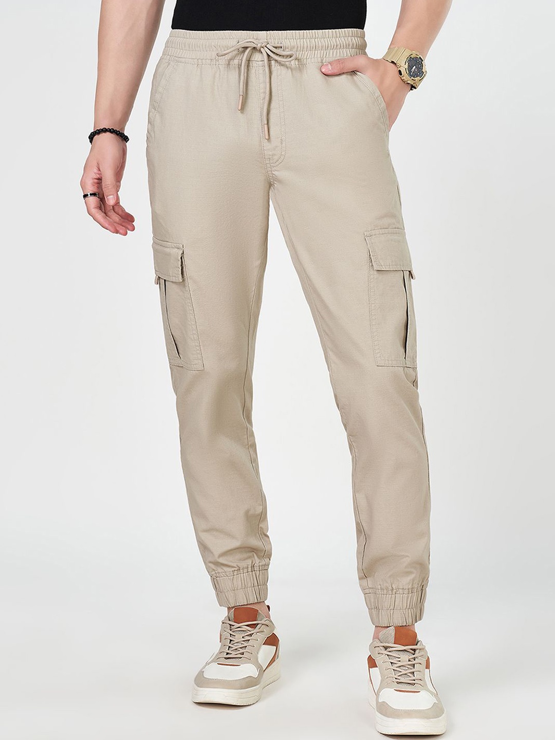 

People Men Regular Fit Cotton Cargos, Cream