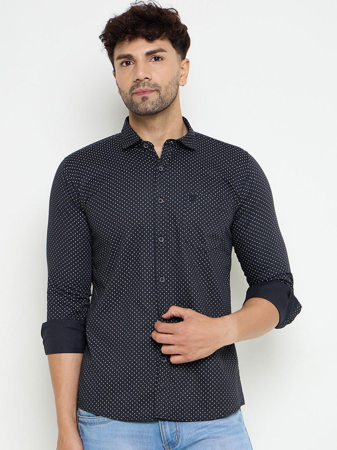 

Duke Men Slim Fit Opaque Printed Casual Shirt, Black