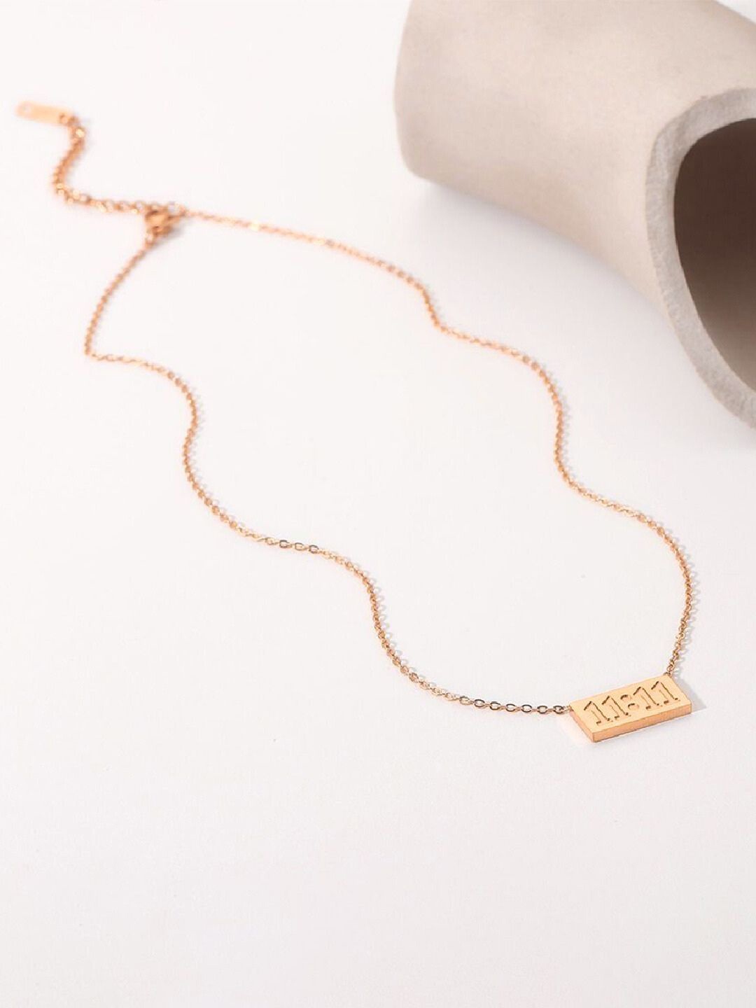 

DressBerry Stainless Steel 18K Rose Gold-Plated Pendent Chain