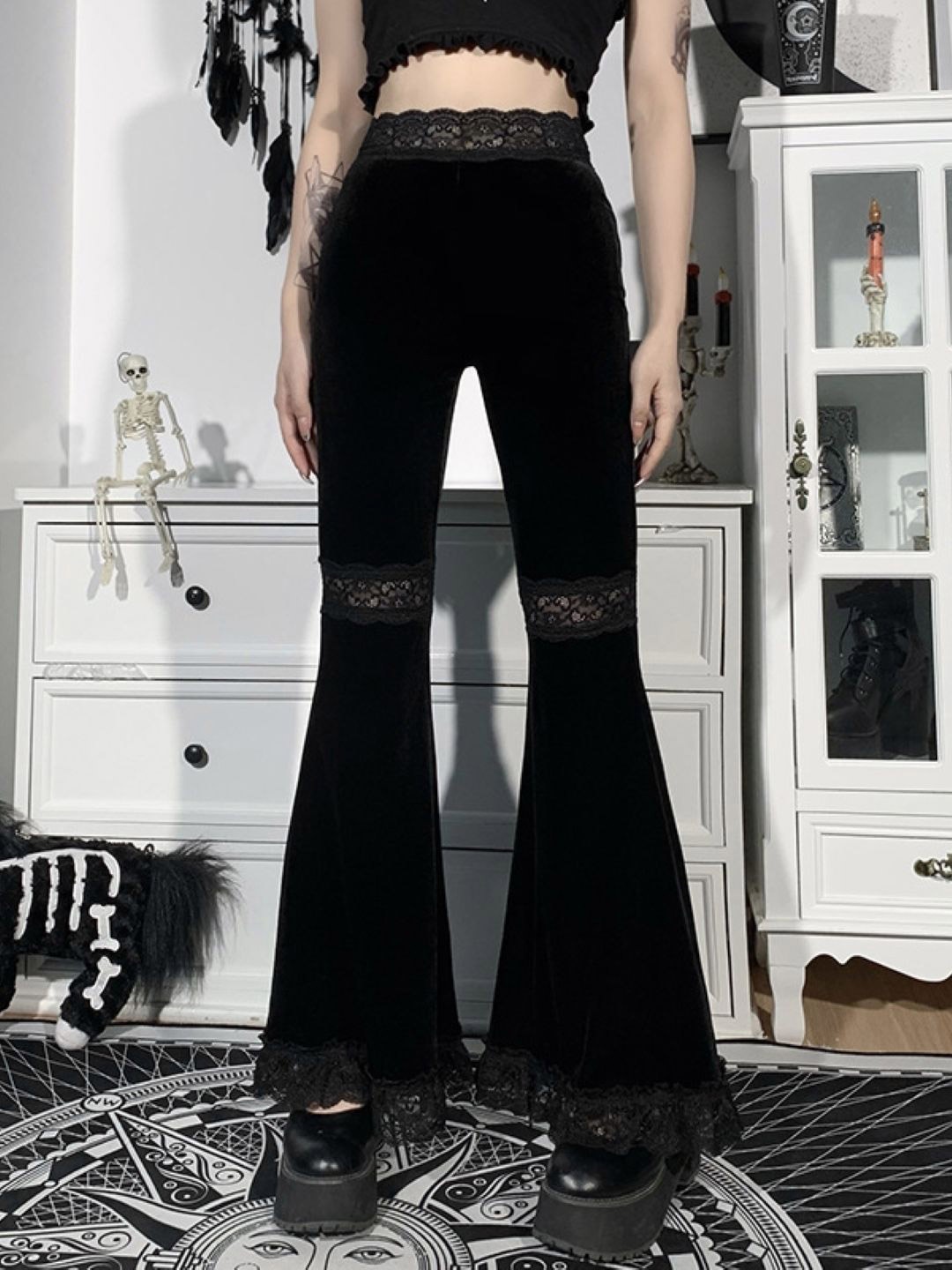 

KPOP Women High-Rise Bootcut Trousers, Black