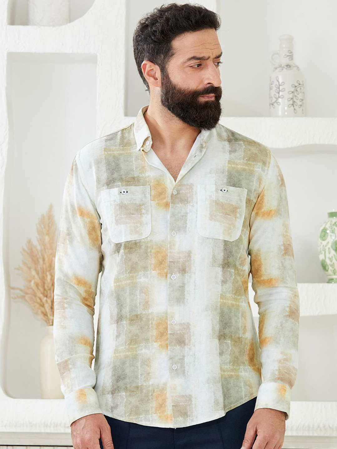 

MR BUTTON Men Relaxed Opaque Checked Casual Shirt, White