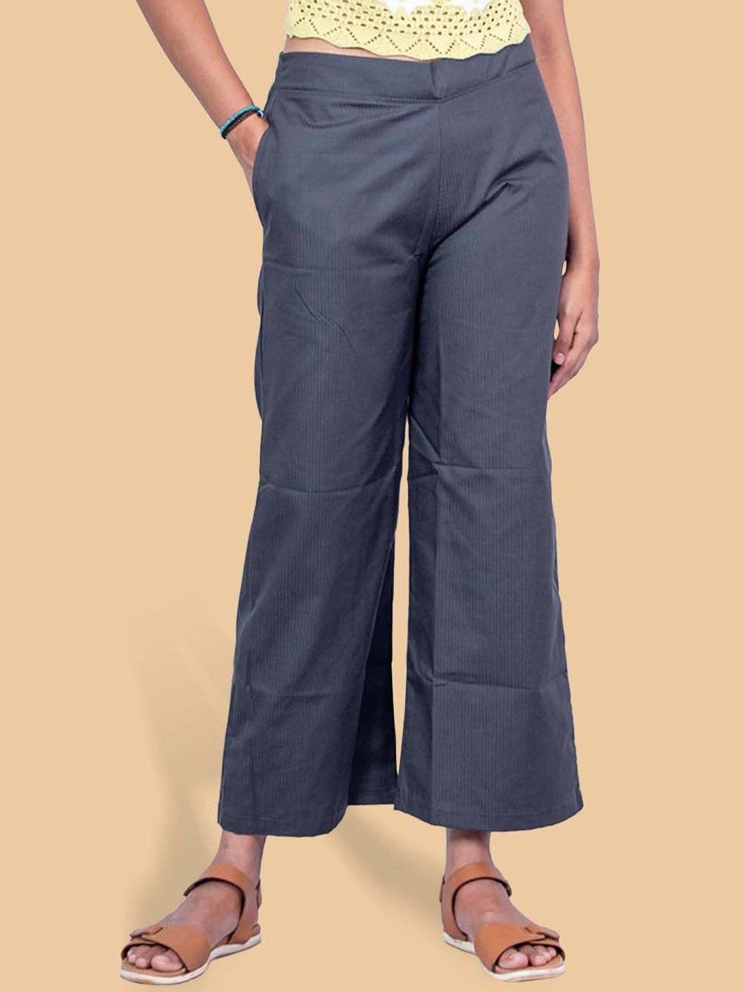 

Kryptic Women Relaxed Flared Trousers, Grey