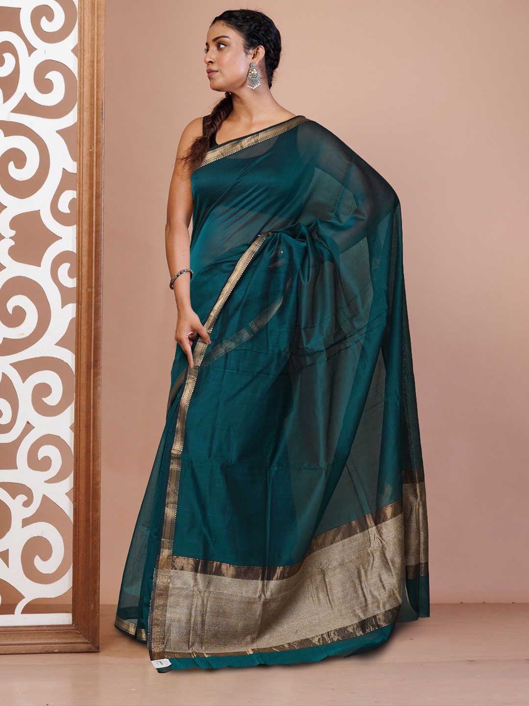 

Unnati Silks Zari Silk Cotton Handloom Maheshwari Saree, Green
