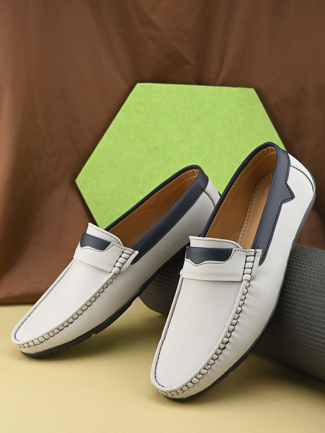 

Mast & Harbour Men Round Toe Lightweight Textured Loafers, Off white