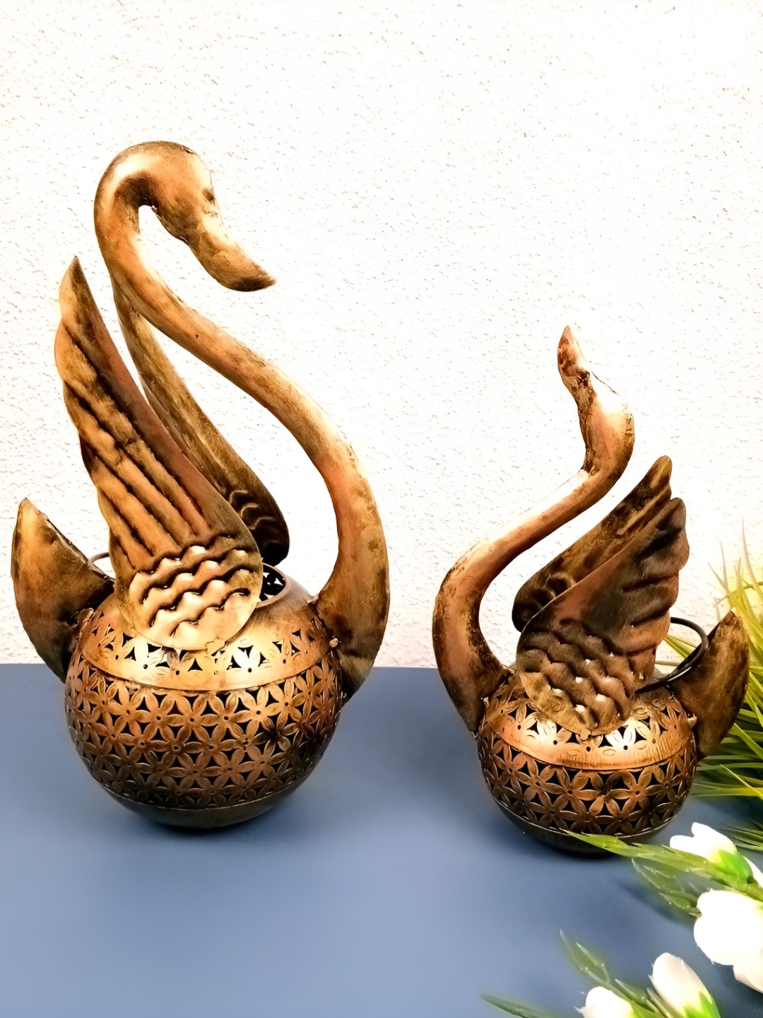 

apka mart Gold-Toned Set of 2 Candle Holder