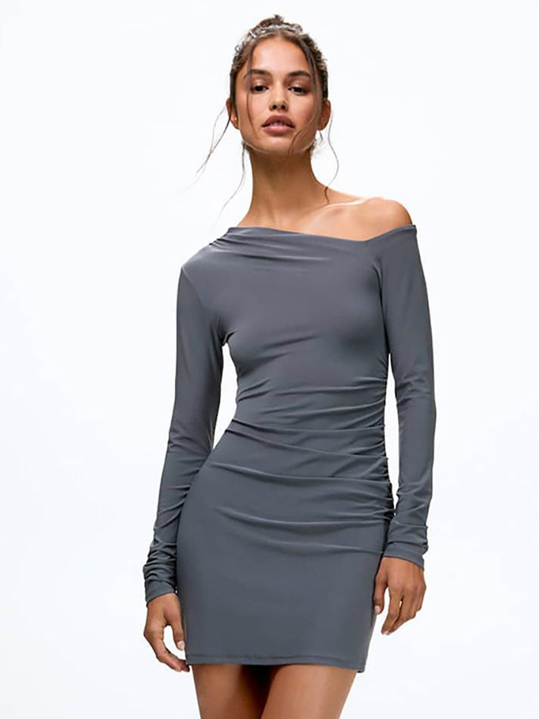 

StyleCast x Revolte Bodycon Dress, Grey