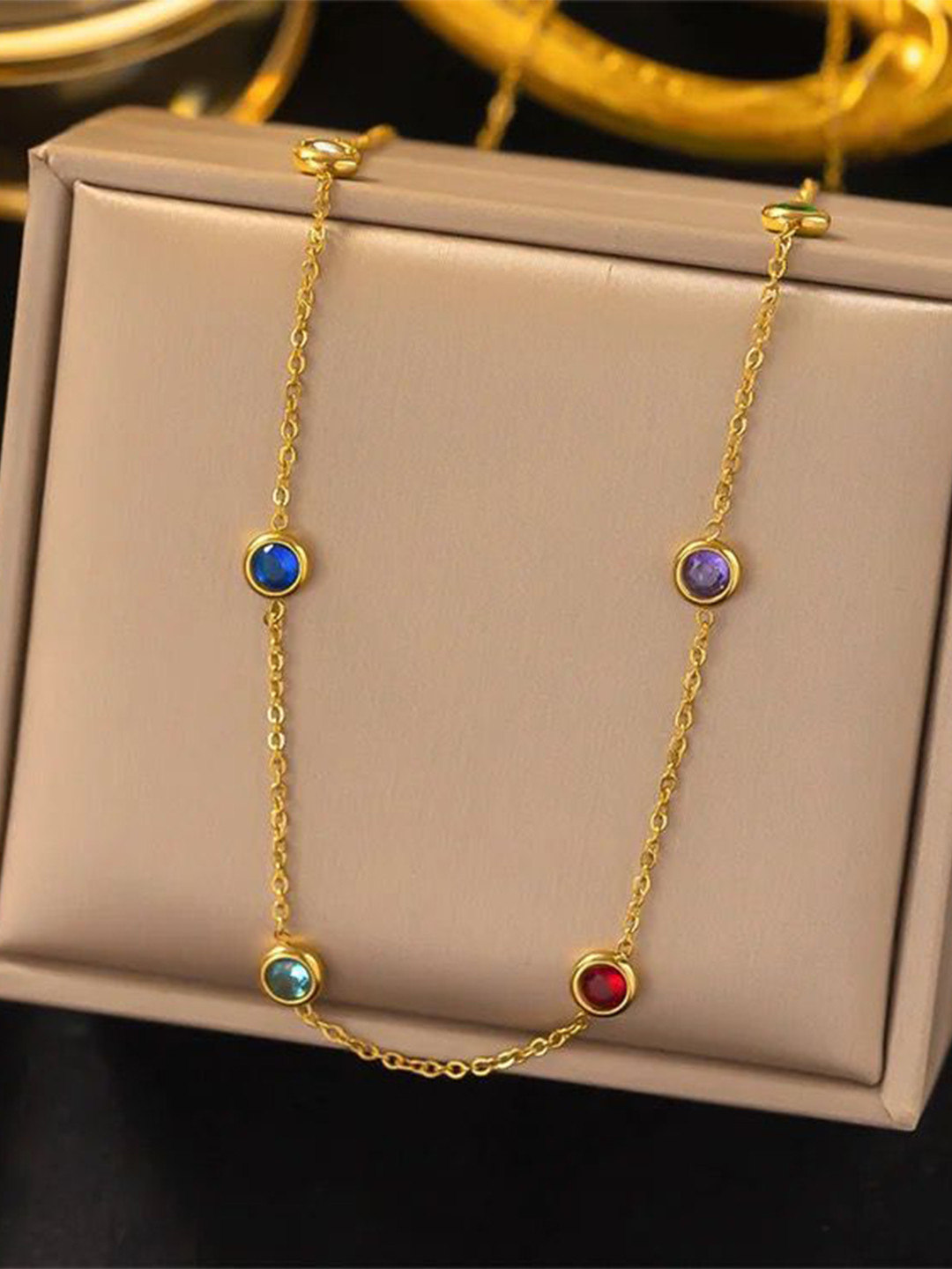 

DressBerry Gold-Plated Necklace