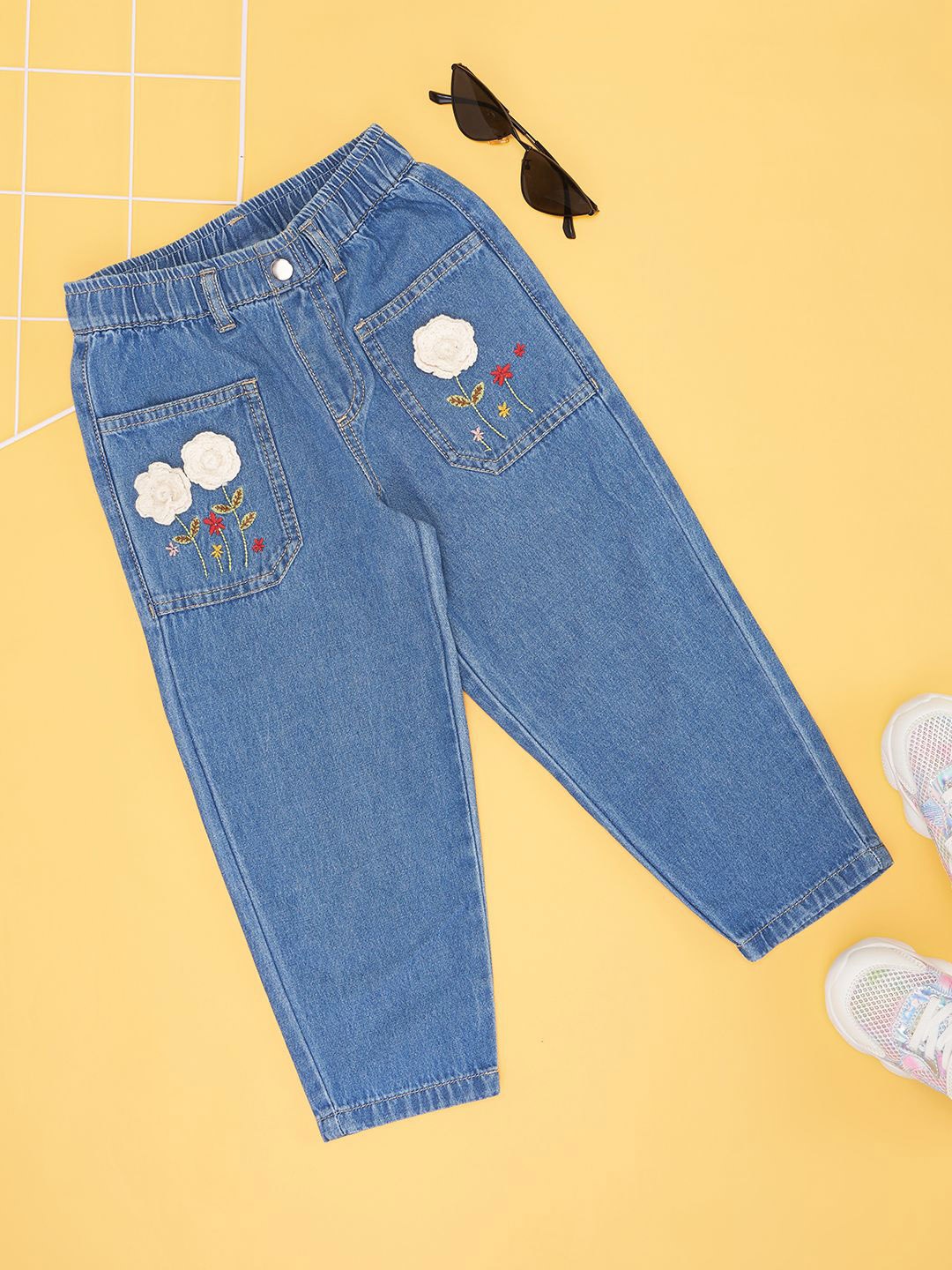 

Pantaloons Junior Girls Low Distress Jeans, Blue