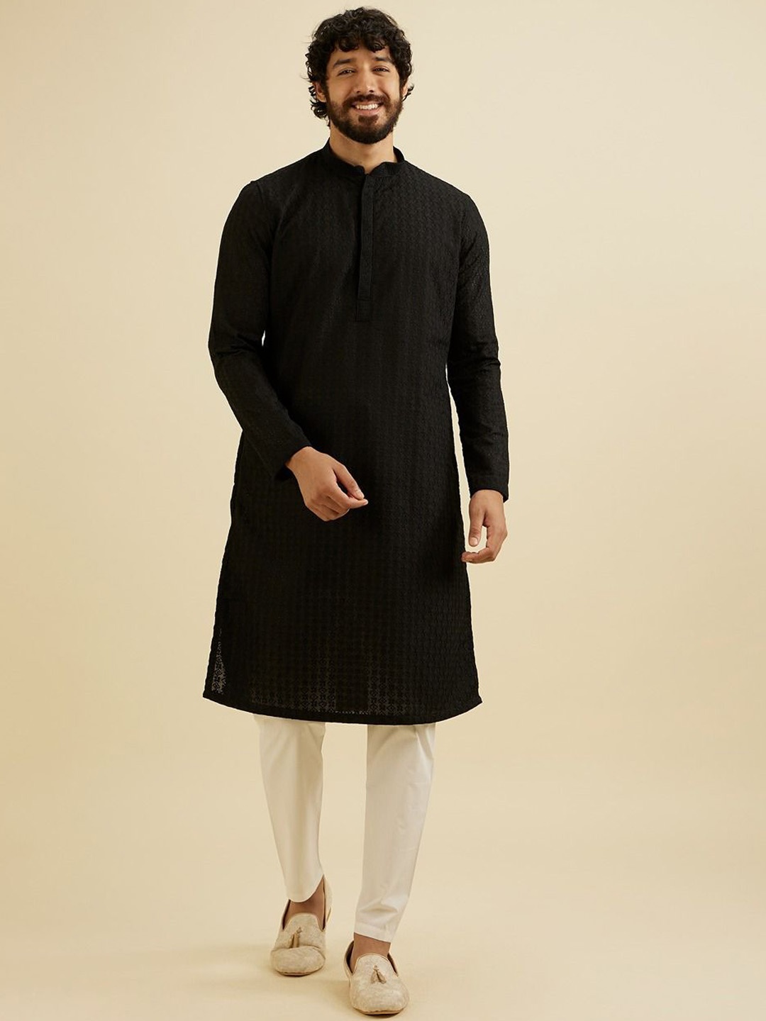 

Manyavar Men Embroidered Regular Chikankari Kurta with Pyjamas, Black