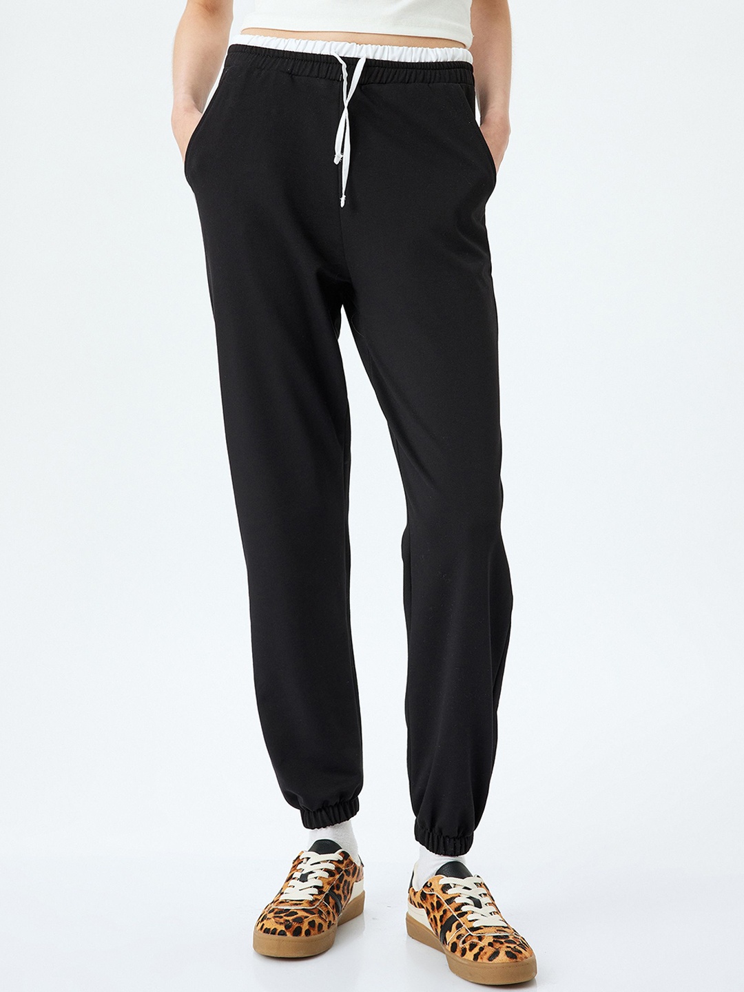 

Koton Women Mid Rise Joggers, Black