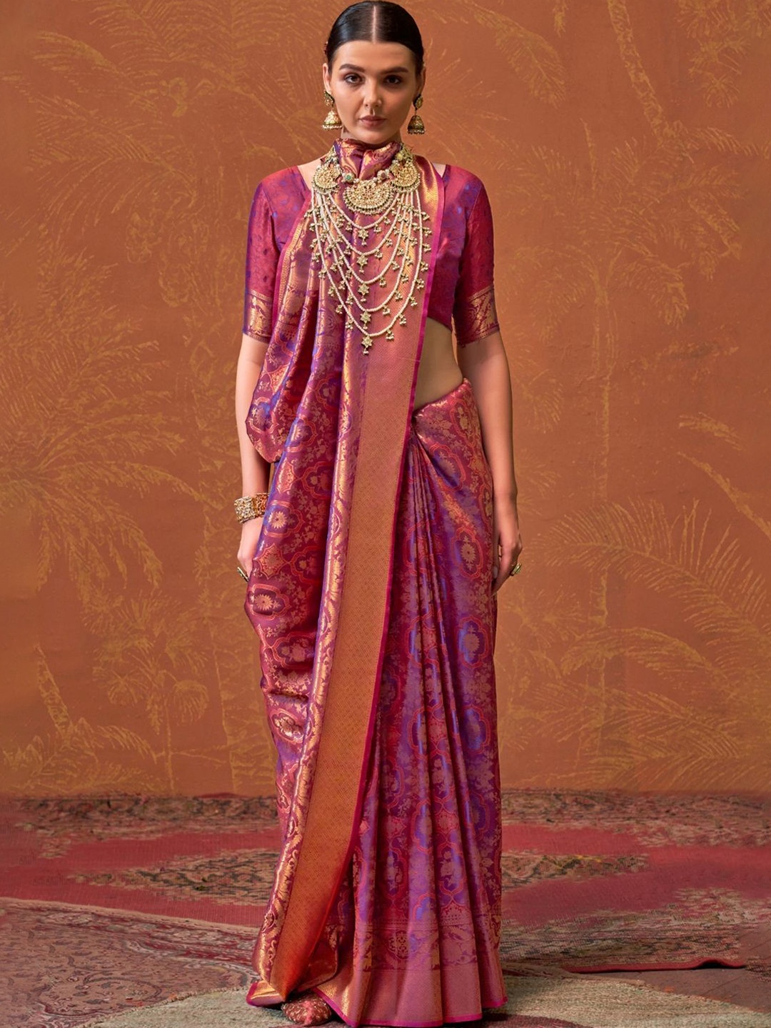 

DEVATITHI Women Woven Design Zari Saree, Purple