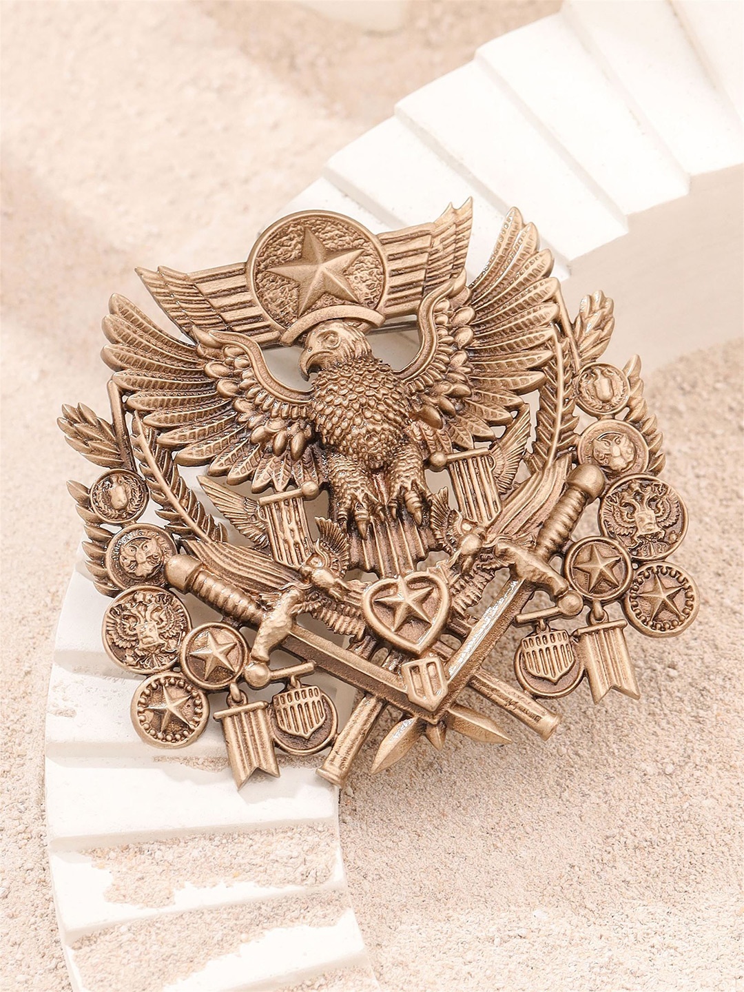 

COSA NOSTRAA Men Brooch, Metallic