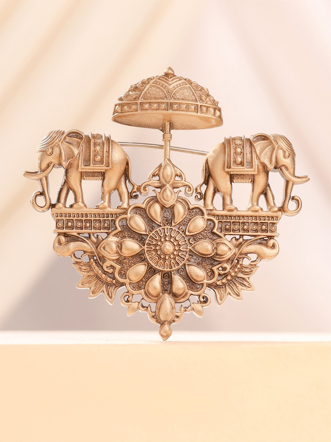 

COSA NOSTRAA Men Brooch, Metallic