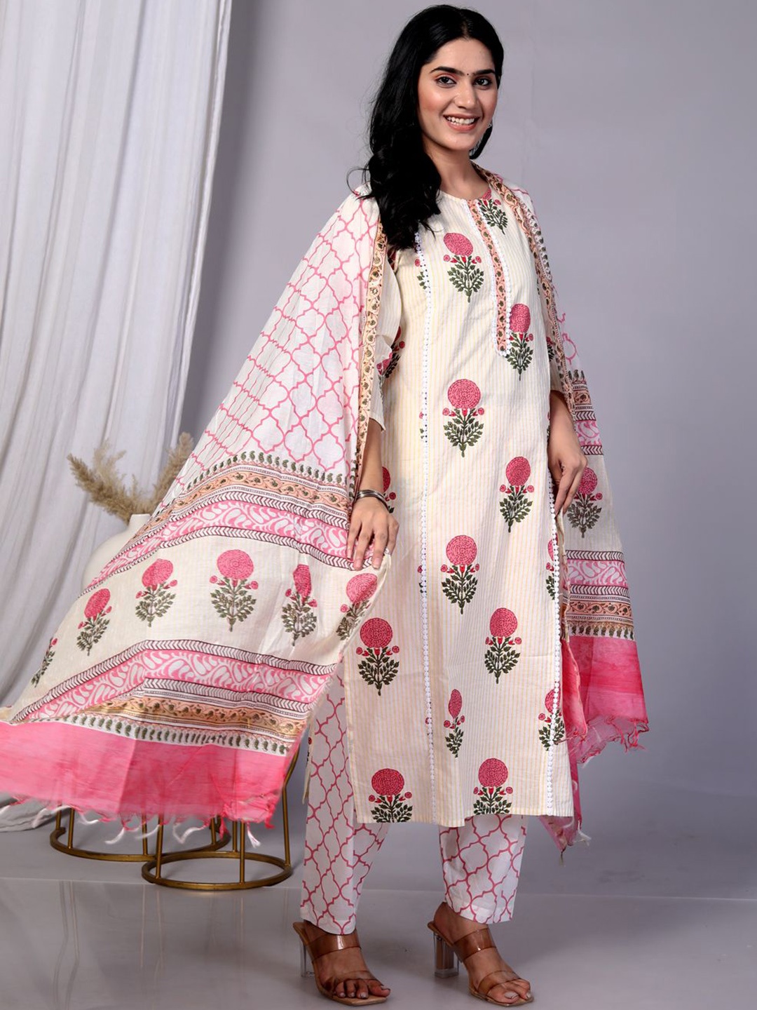 

HERE&NOW Women Printed Regular Pure Cotton Kurta with Trousers & With Dupatta, Off white