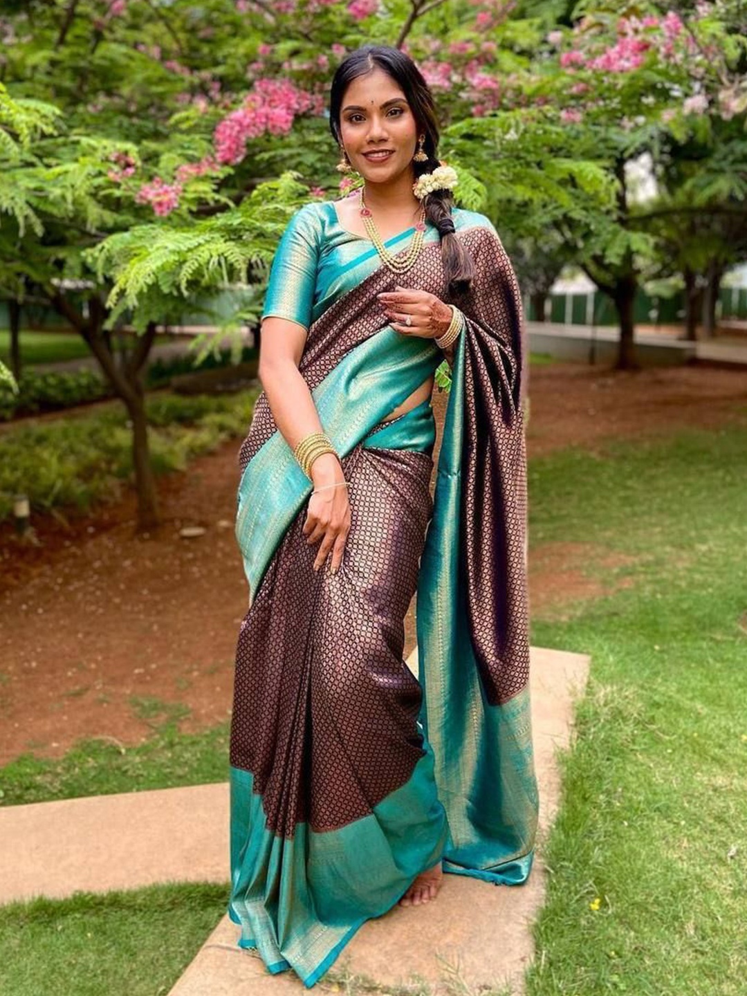 

Areca Designer Floral Zari Pure Silk Banarasi Saree, Blue