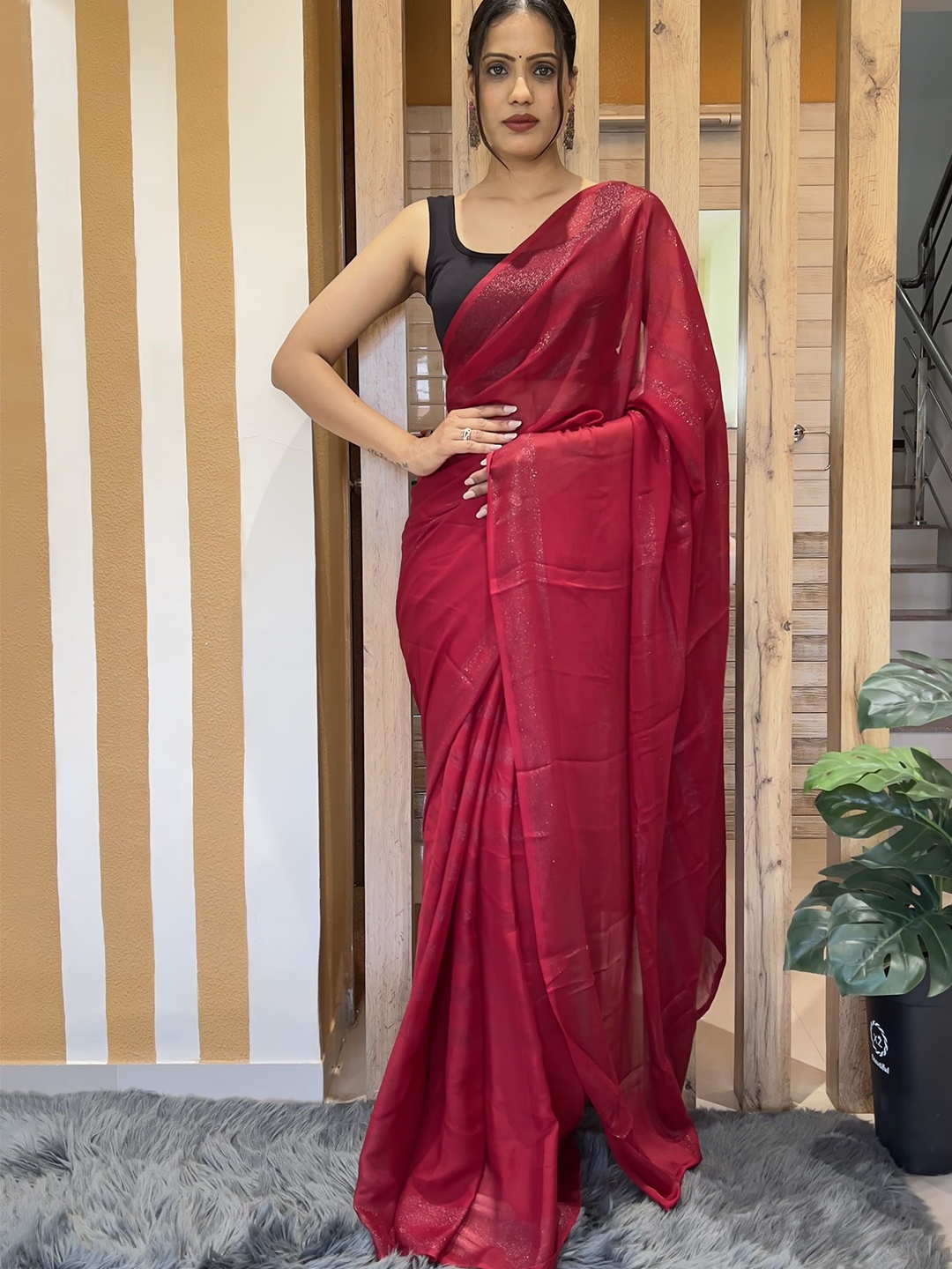 

KALINI Striped Pure Chiffon Ready to Wear Jamdani Saree, Red