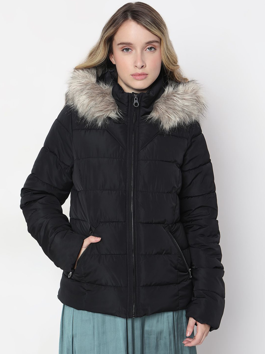 

Vero Moda Women Lightweight Puffer Jacket, Black