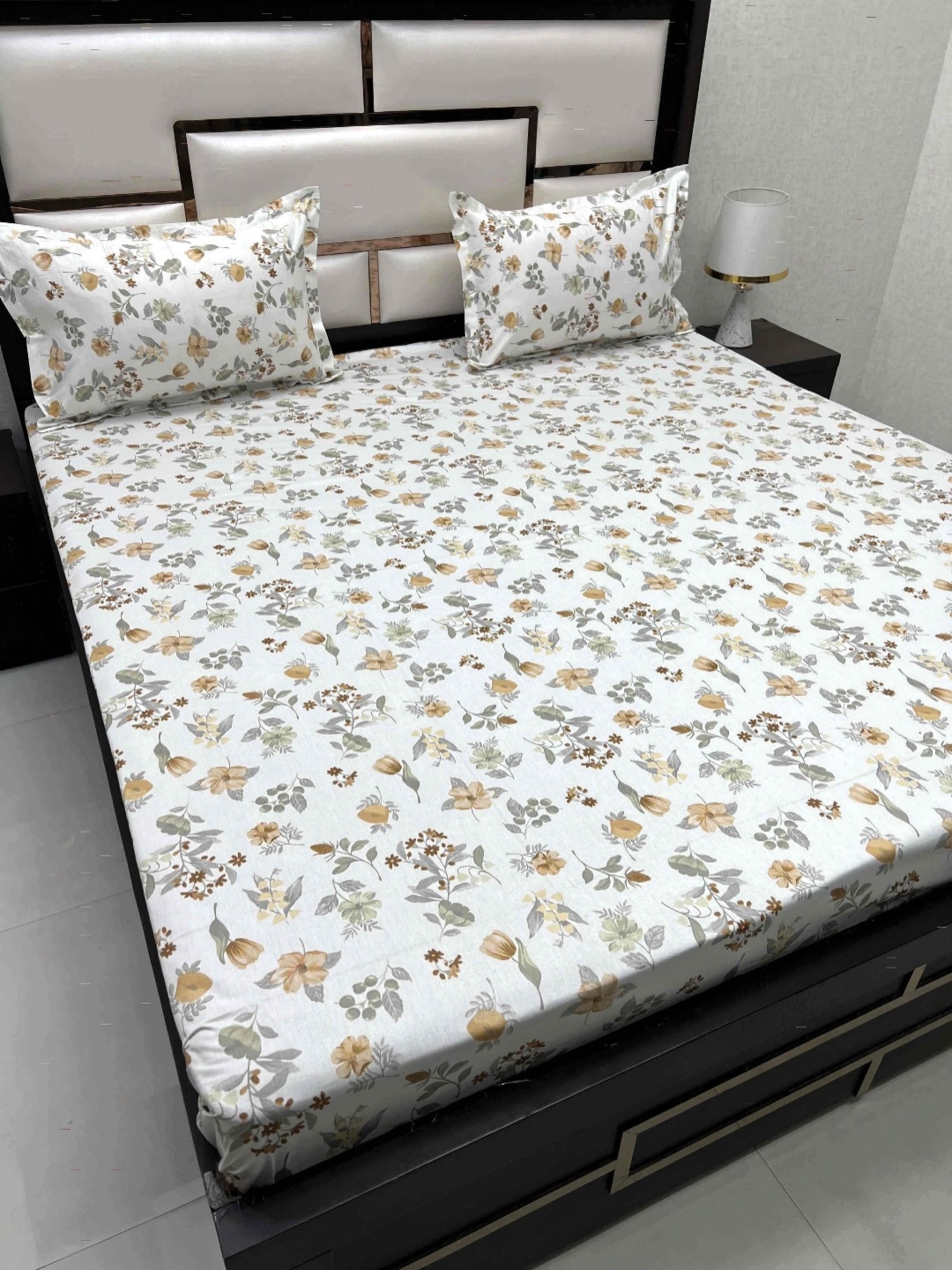 

Pure Decor White & Brown Floral 350 TC Queen Bedsheet with 2 Pillow Covers