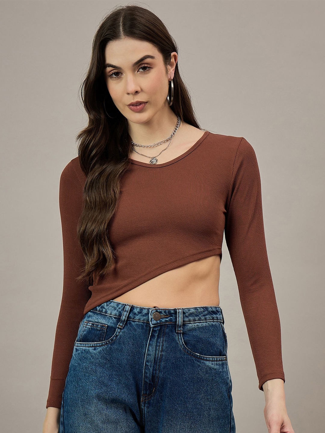 

The Roadster Lifestyle Co Women Round Neck Long Sleeves Crop Top, Brown
