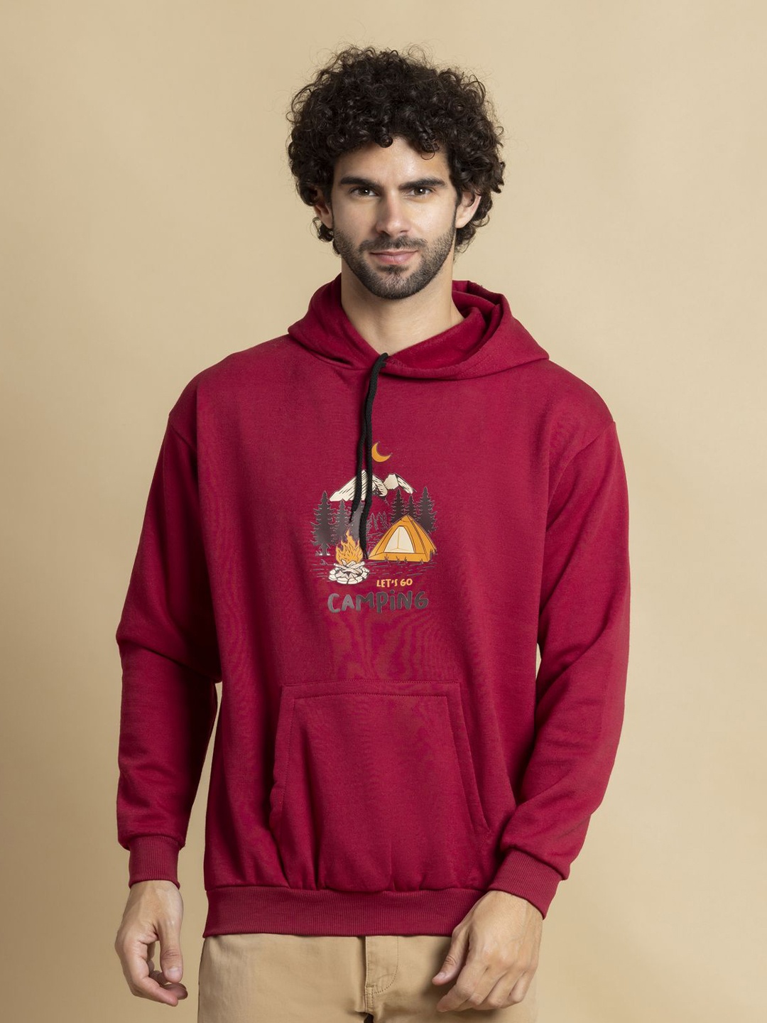 

OCTICS Men Printed Hooded Sweatshirt, Maroon