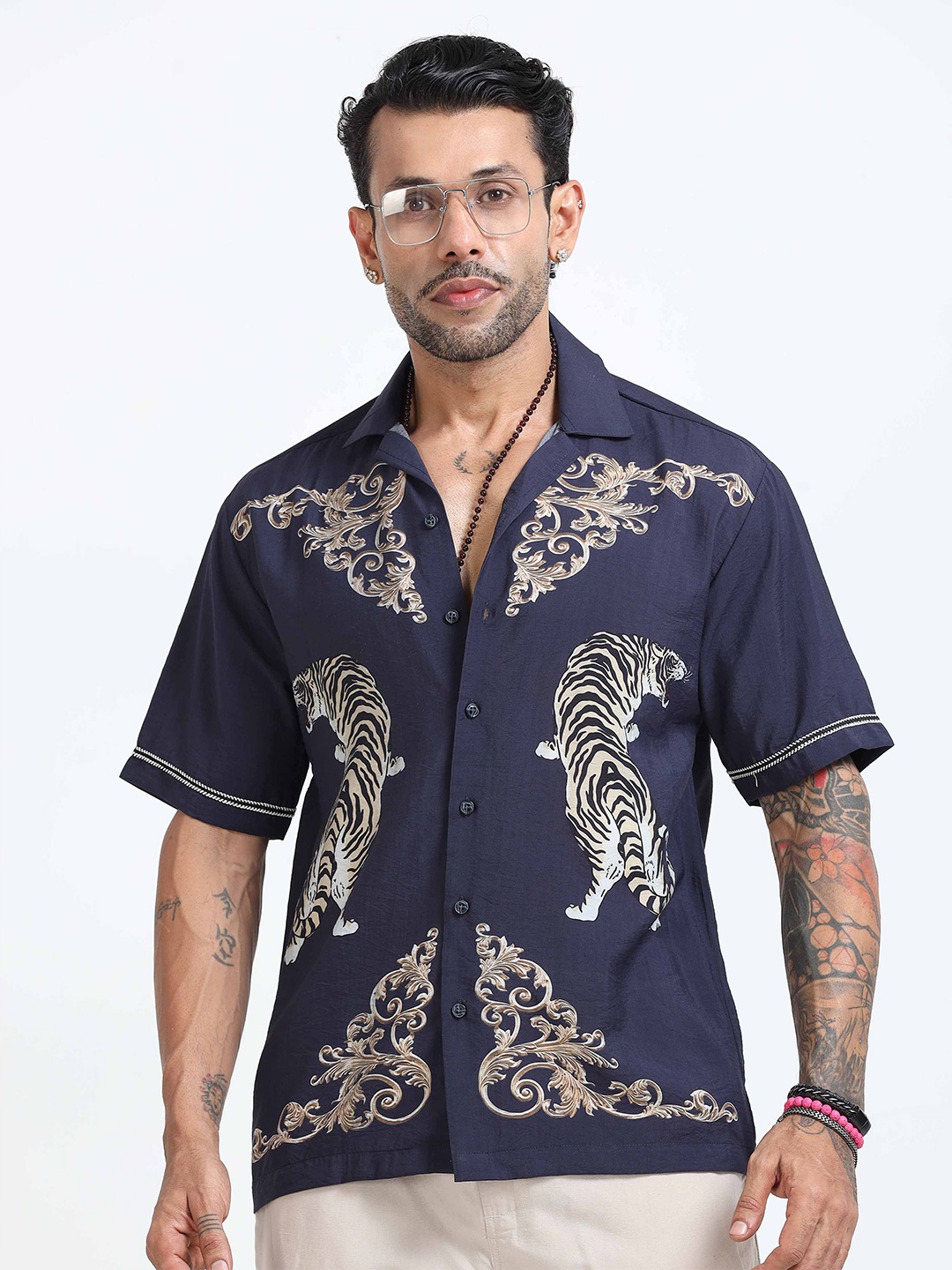 

Italian Colony Men Printed Shirt, Navy blue