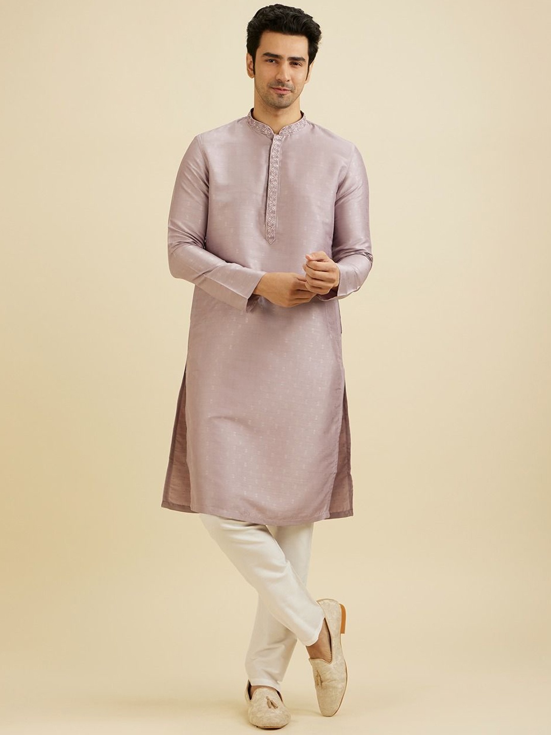 

Manyavar Men Regular Kurta with Pyjamas, Purple