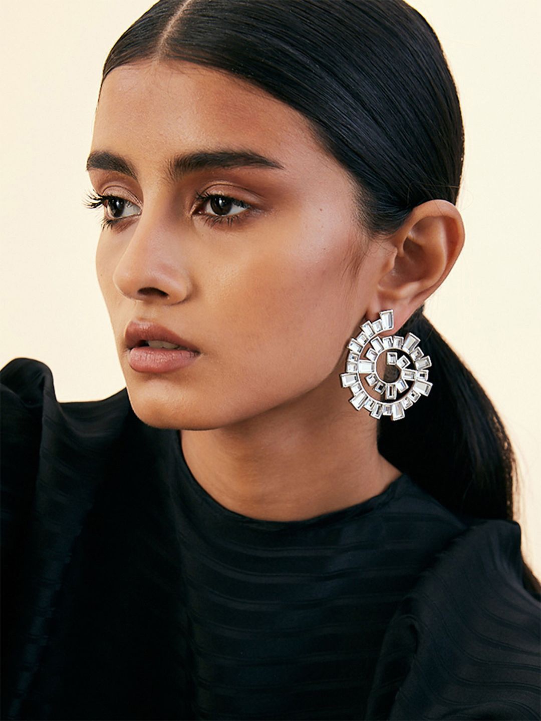 

Isharya Contemporary Studs Earrings, Silver
