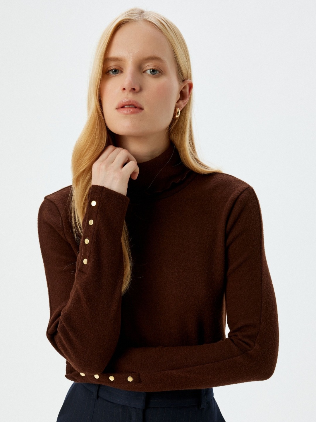 

Koton Women High Neck Pockets T-shirt, Brown