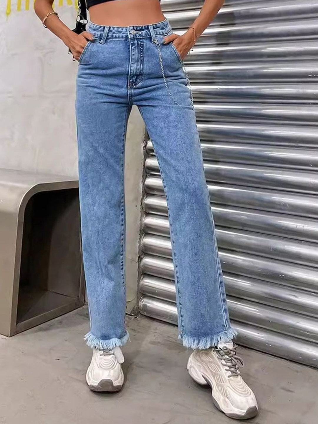 

StyleCast x Revolte Women High-Rise Low Distress Light Fade Jeans, Blue