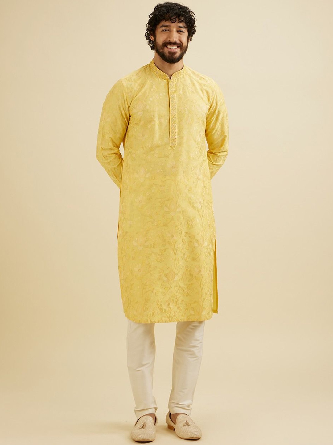 

Manyavar Men Embroidered Regular Thread Work Kurta with Pyjamas, Yellow