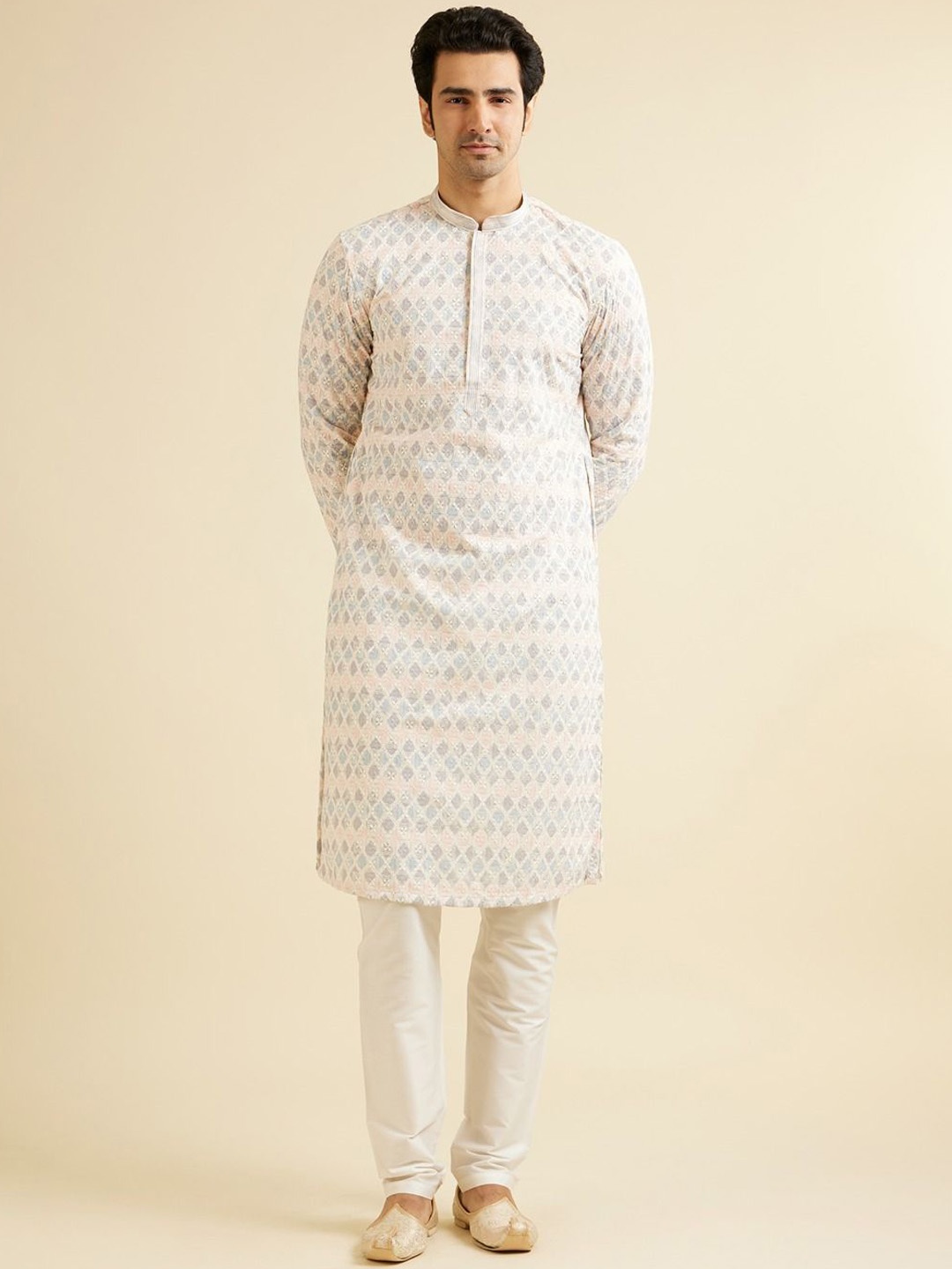 

Manyavar Men Embroidered Regular Sequinned Kurta with Pyjamas, White