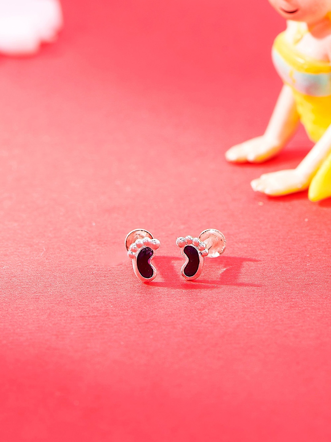 

Nipura 925 Sterling Silver Contemporary Studs