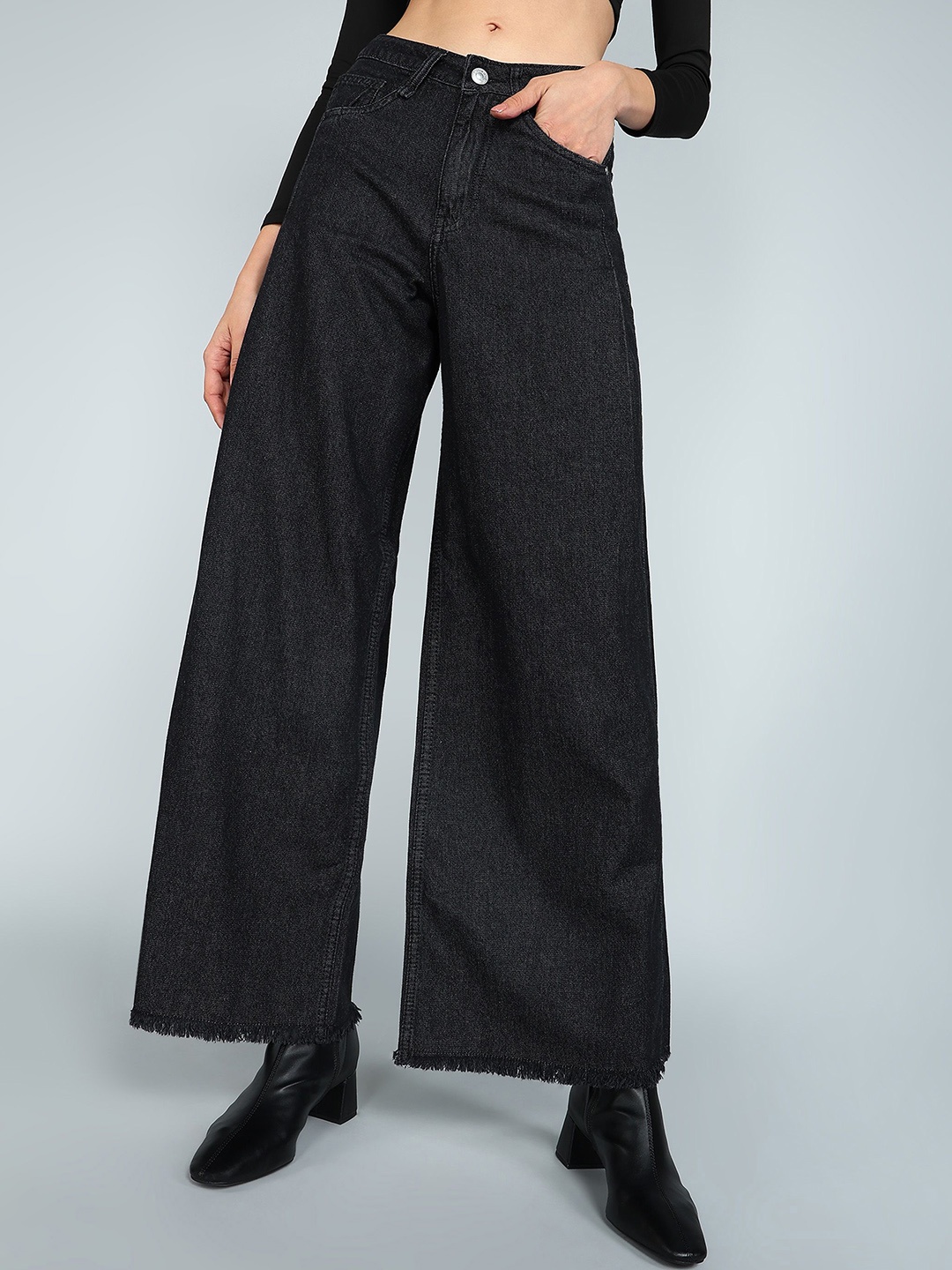 

The Roadster Lifestyle Co Women Wide Leg No Fade Jeans, Black