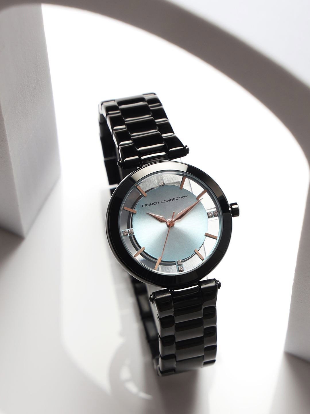 

French Connection Women Dial & Stainless Steel Bracelet Style Straps Analogue Watch FCN095UBM, Blue