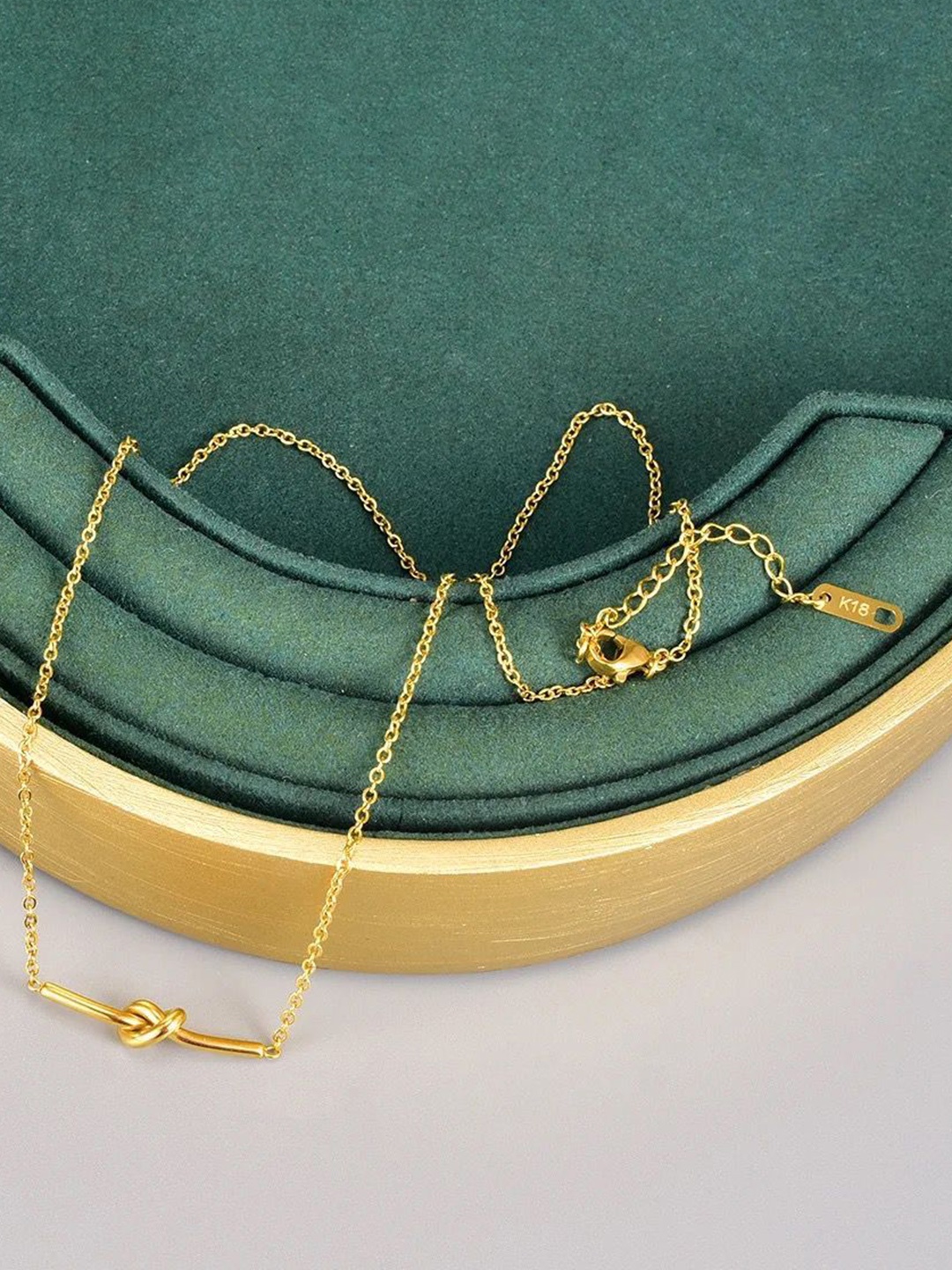 

THEPANDASTOREE Gold-Plated Necklace