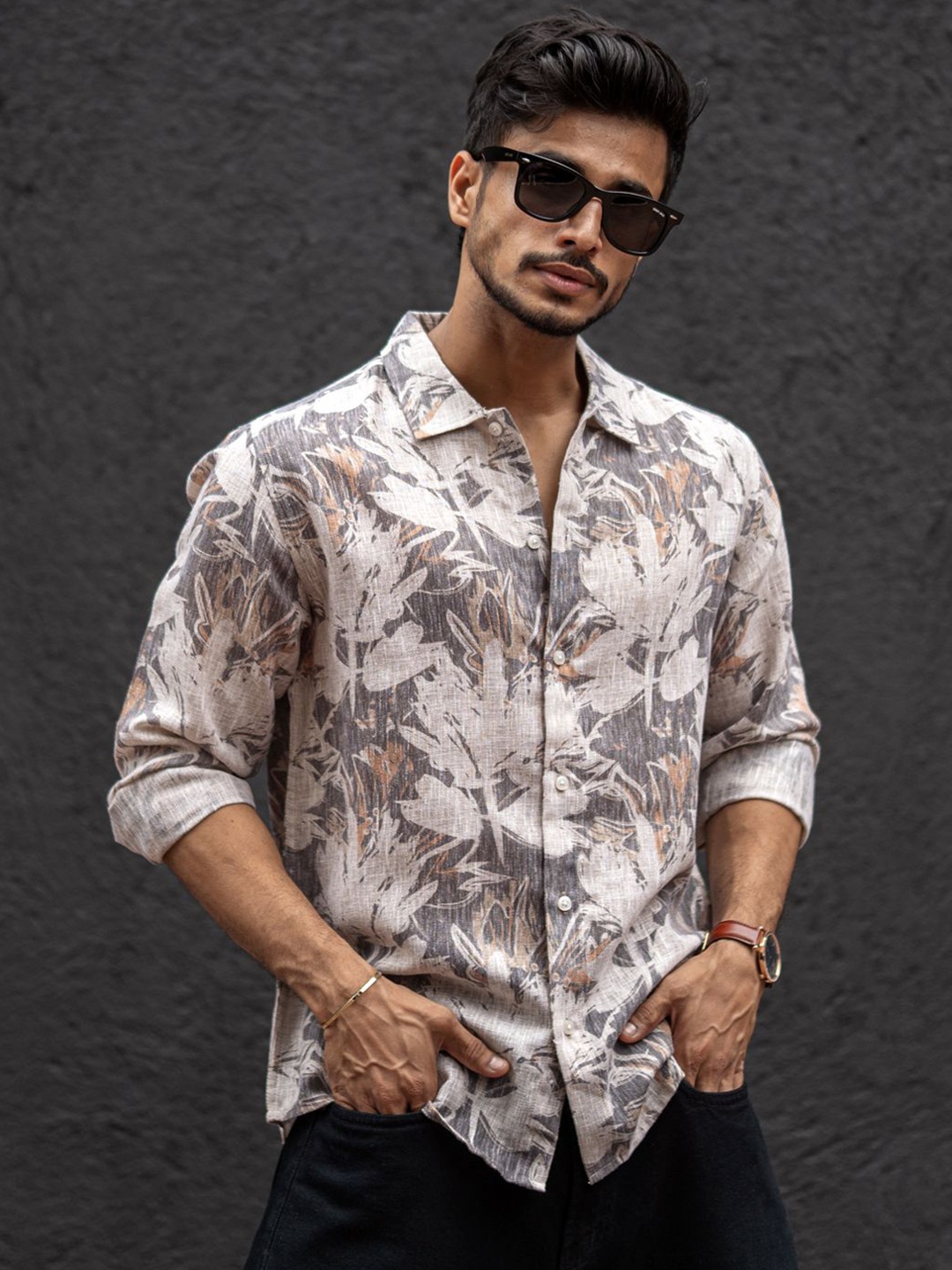 

Powerlook Men Opaque Printed Casual Shirt, Multi