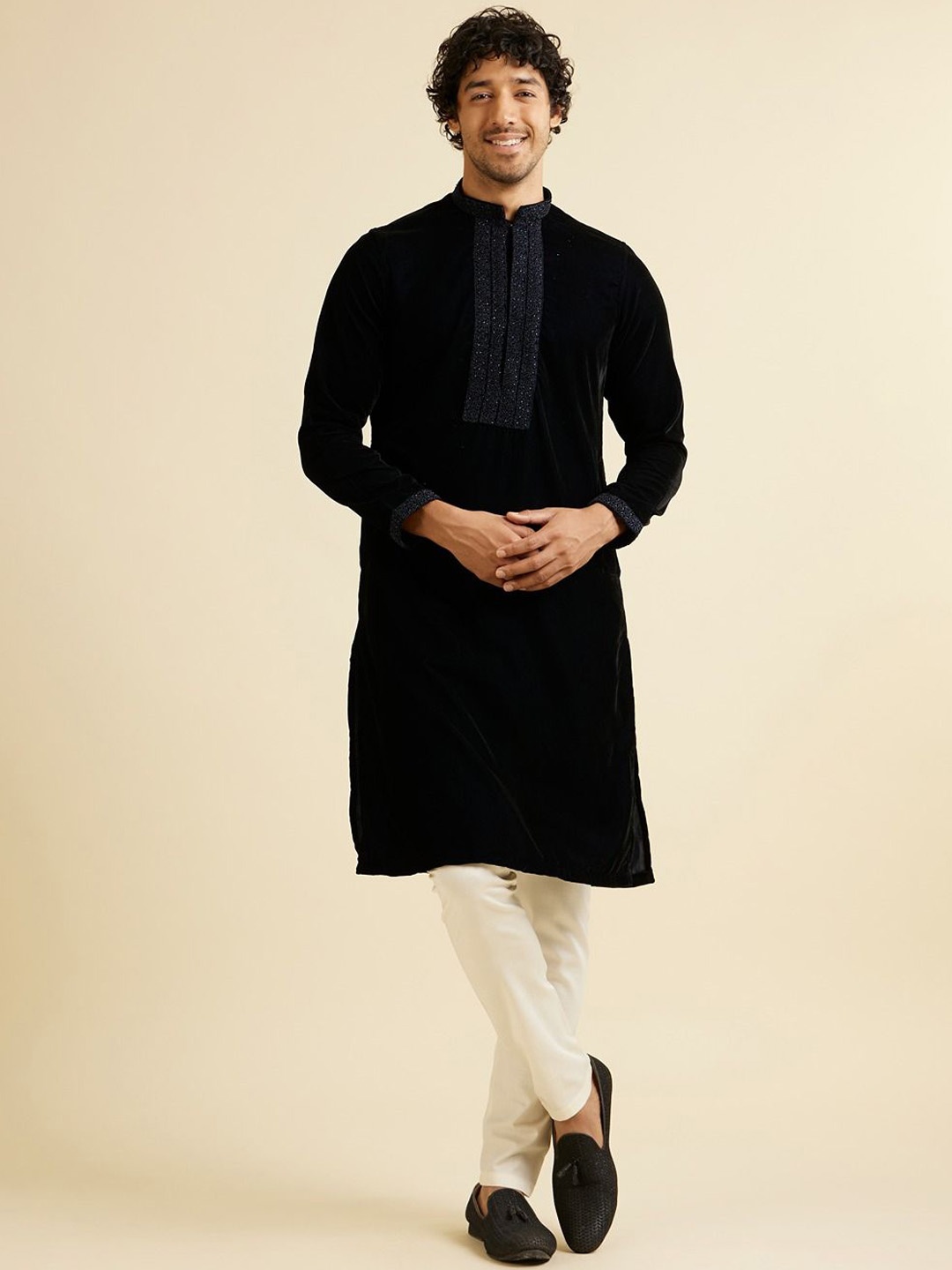 

Manyavar Men Embroidered Regular Velvet Kurta with Pyjamas, Blue
