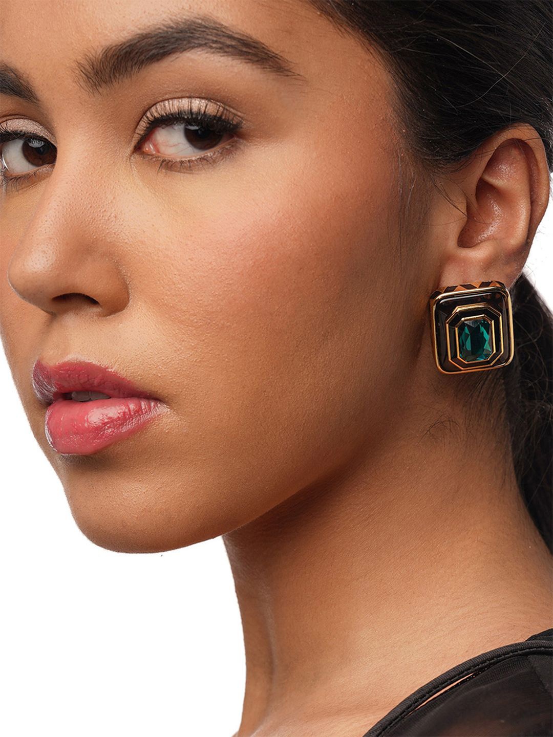 

Isharya Contemporary Studs Earrings, Green