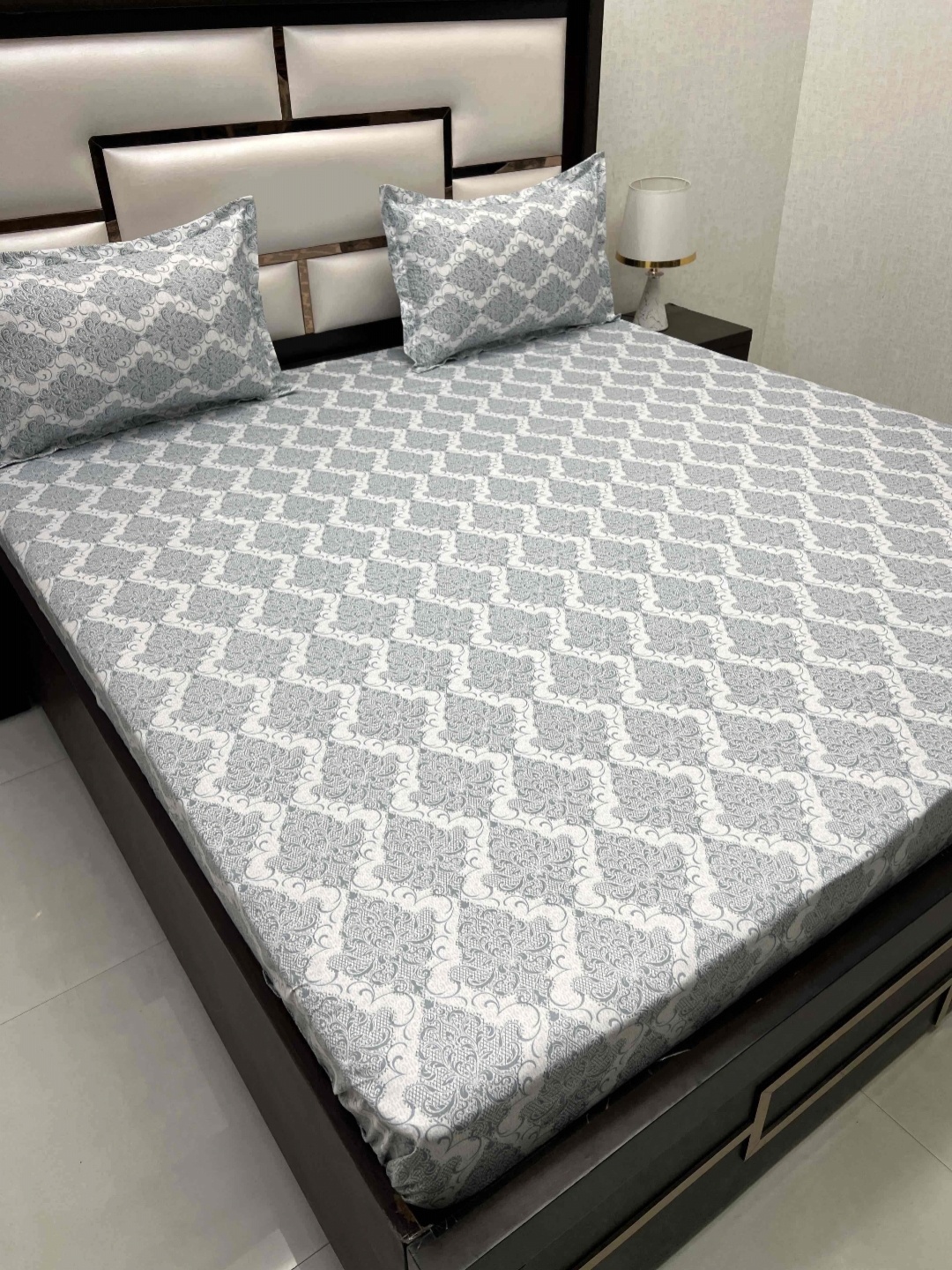 

Pure Decor Grey & White Ethnic Motifs 330 TC Queen Bedsheet with 2 Pillow Covers